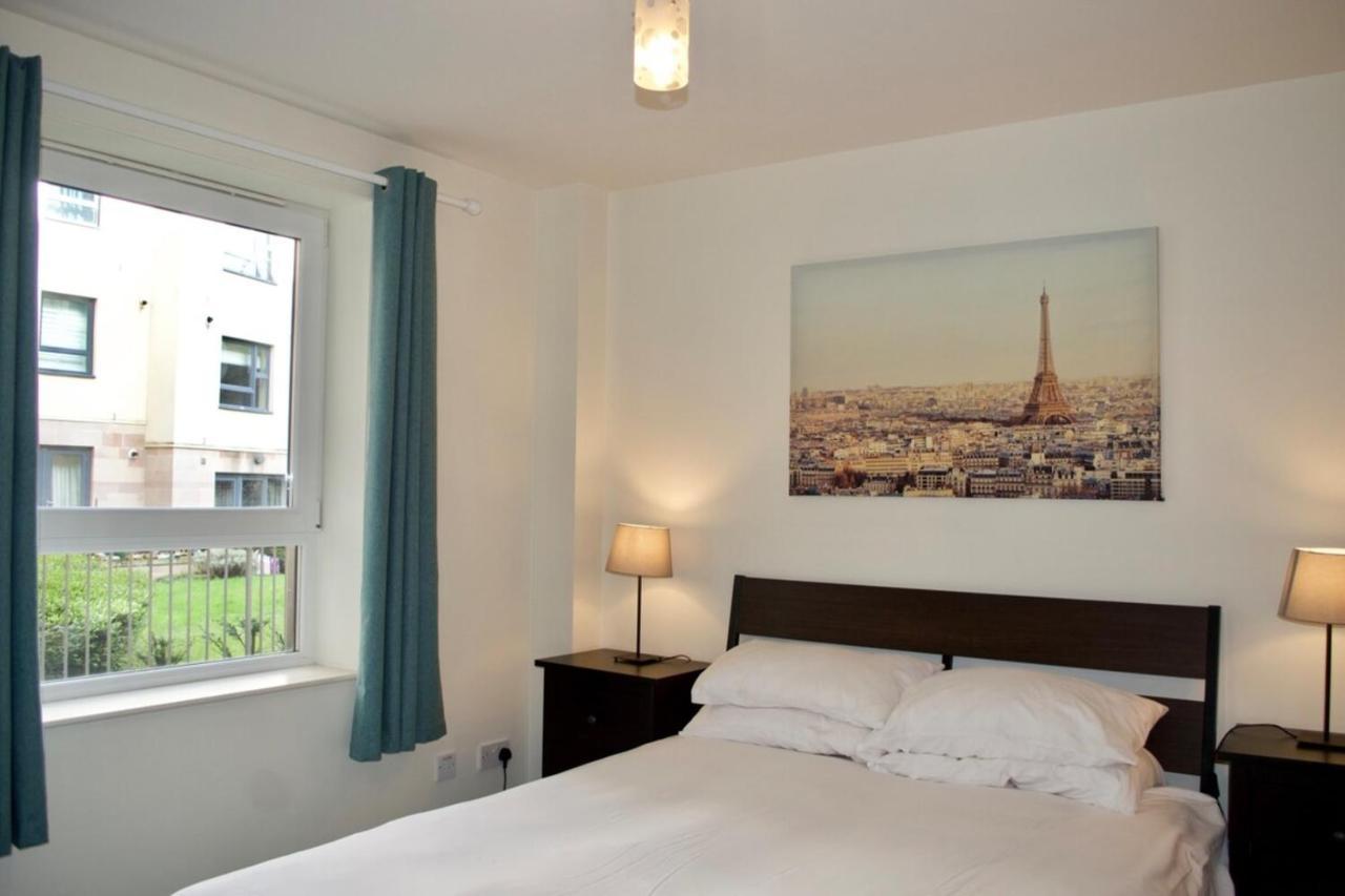 Modern 2 Bedroom City Centre Flat Edinburgh Exterior foto
