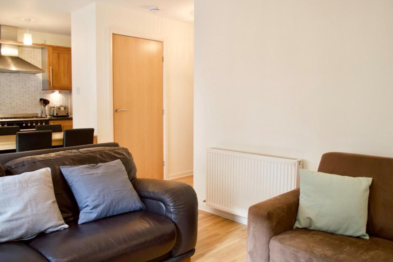 Modern 2 Bedroom City Centre Flat Edinburgh Exterior foto