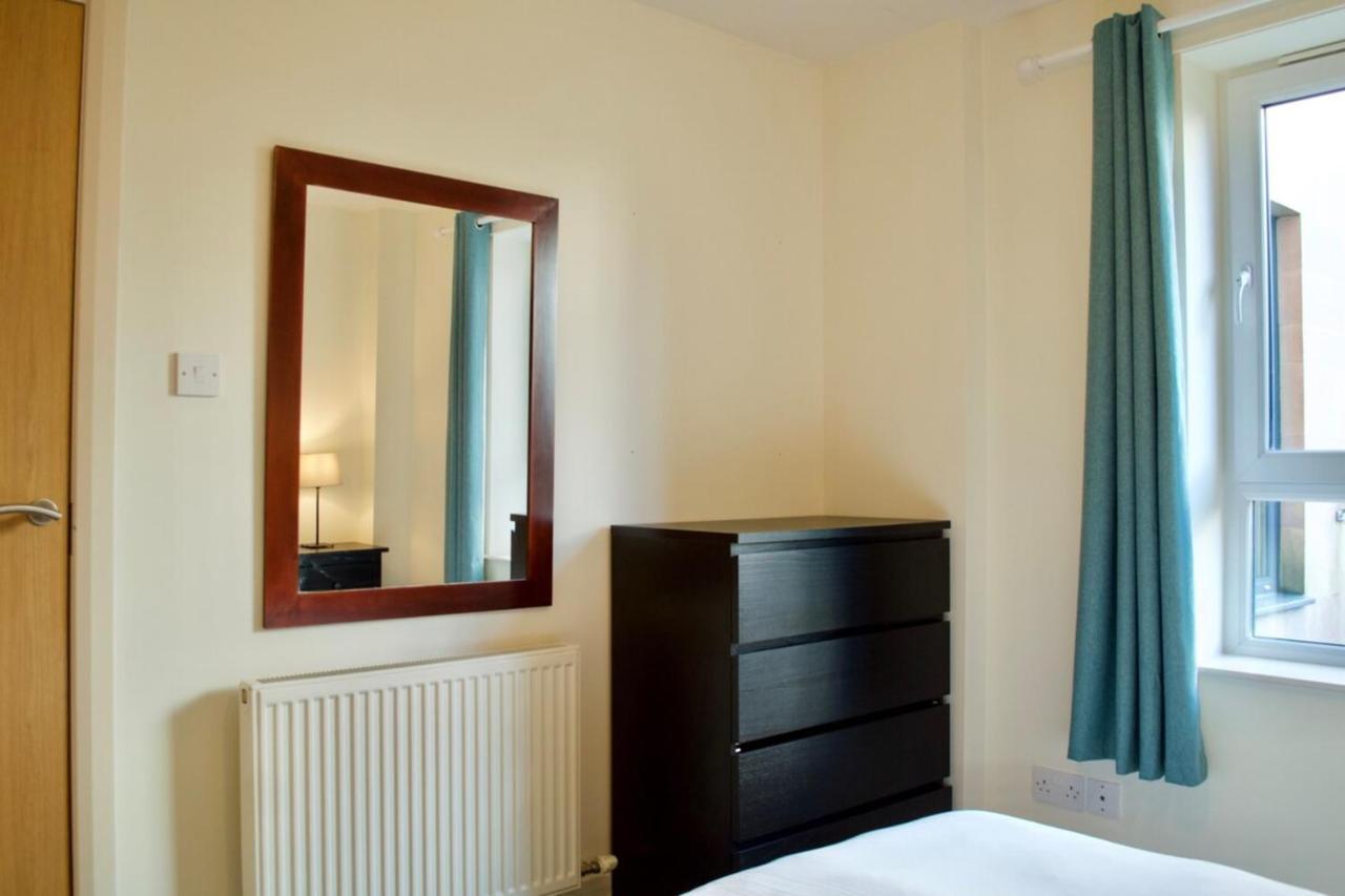 Modern 2 Bedroom City Centre Flat Edinburgh Exterior foto